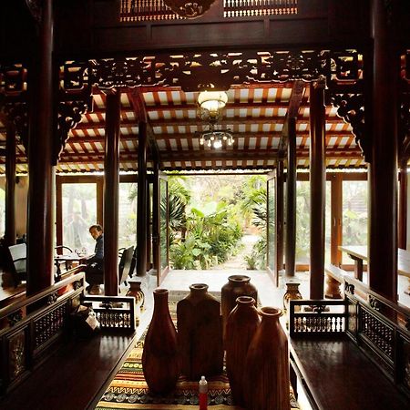 Nha Vuon Thuyen Truong Apartment Донг Хой Екстериор снимка
